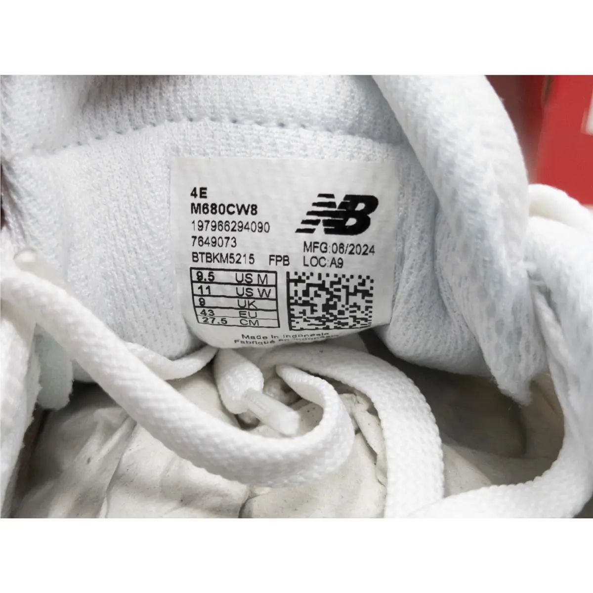 New Balance shoes - New Balance 680 - M680CW8 - White 0