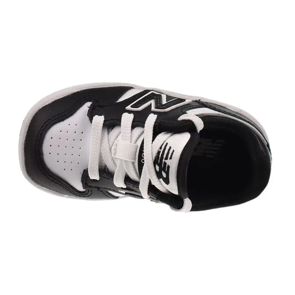 New Balance shoes - Black/White 3
