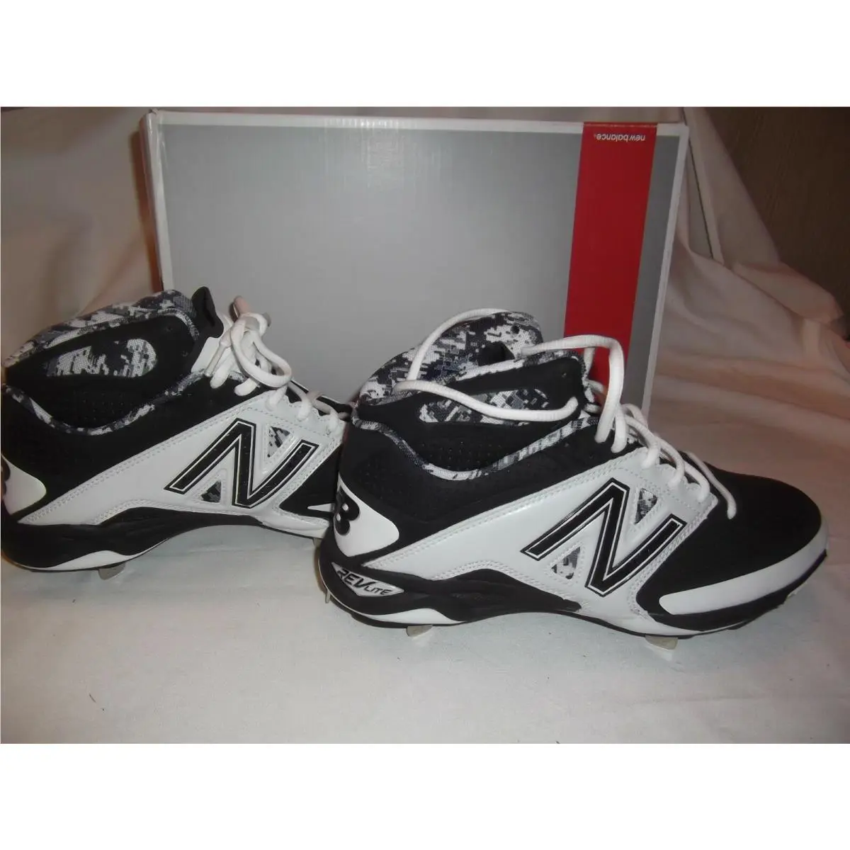 New Balance shoes - Black 1