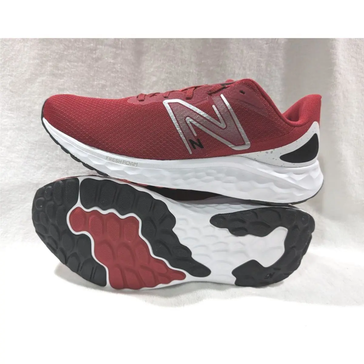 New Balance shoes - New Balance Fresh Foam Arishi V4 - MARISLR4 - Red/White 0