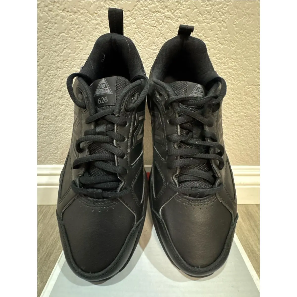 New Balance Industrial 626 Size 7 Wide Black Leather Slip Resistant Shoes