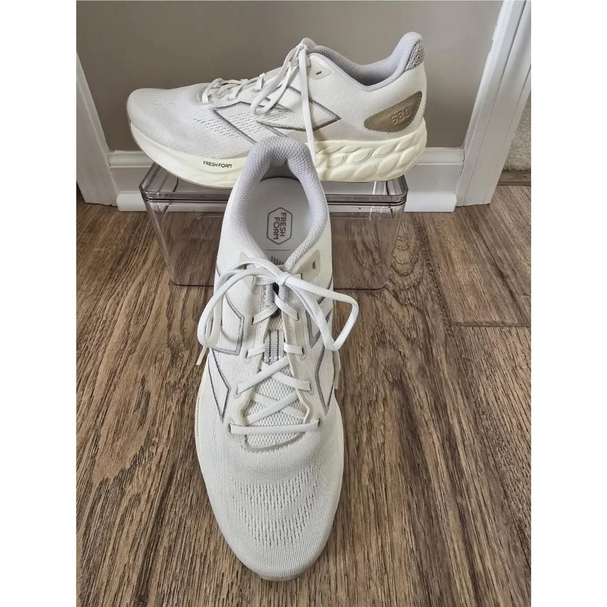 Fresh Foam 680 V8 Running Shoes WM 11 Men 9.5 Beige M680RC8 Lot by New Balance