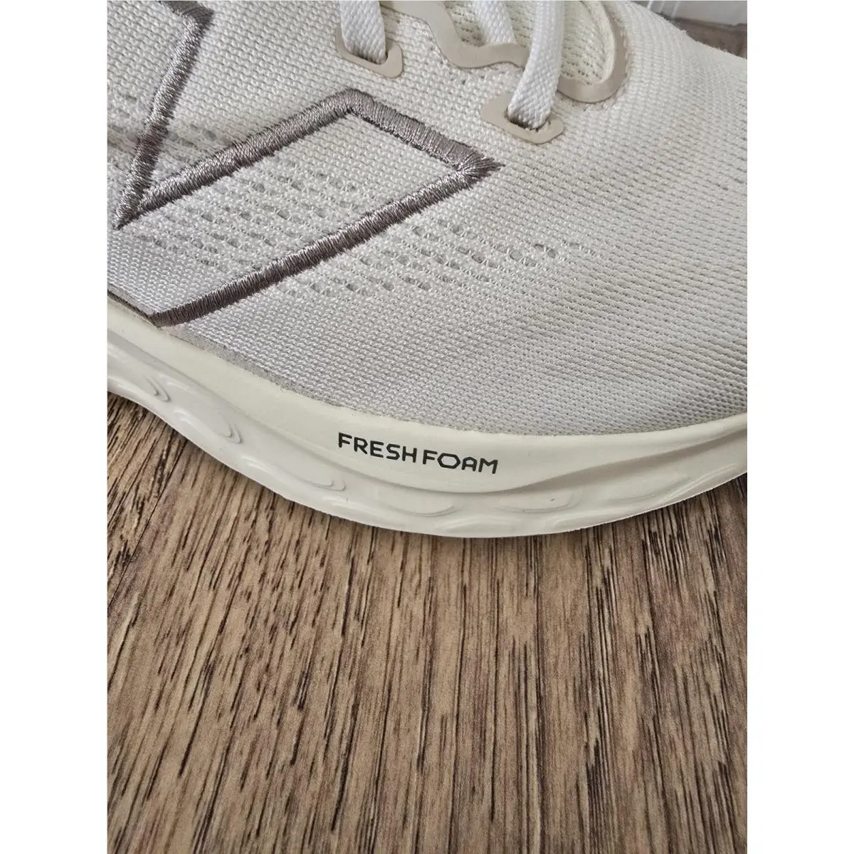 New Balance shoes - New Balance 680 - M680 - Beige 2