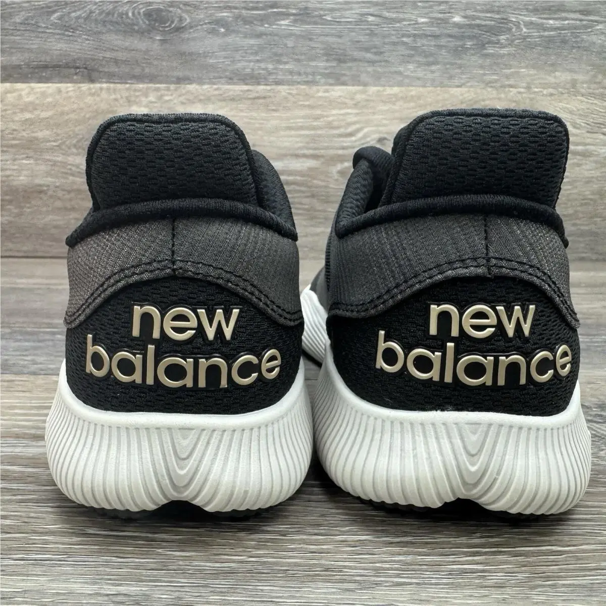 New Balance shoes - FuelCell Shift TR v2 - FuelCell Shift - WXSHFTLK - Black 4