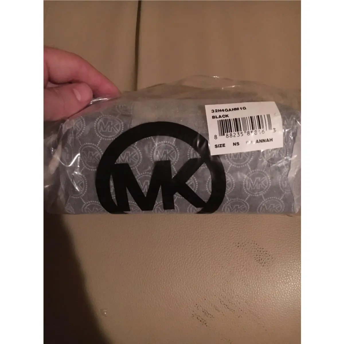 Michael Kors Pouch