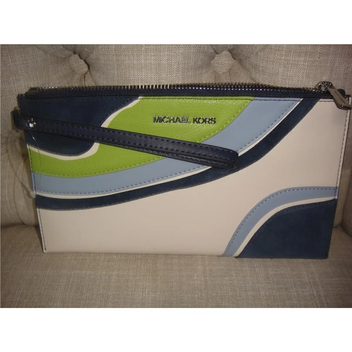 Michael Kors Jet Set Travel Large Patchwork WRISTLET.$298.00.100%