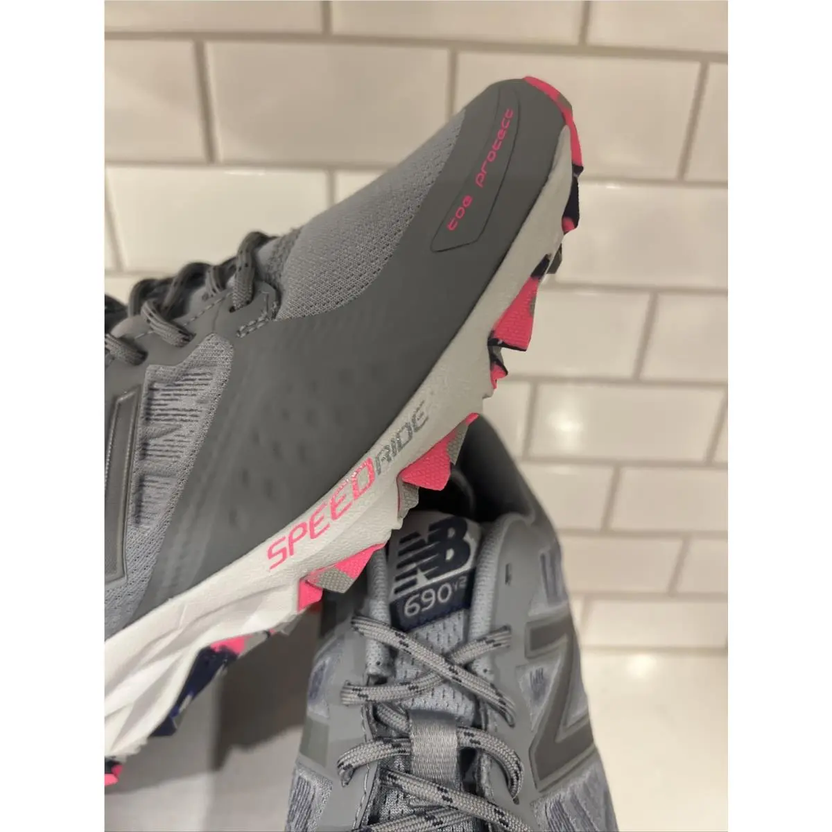 New Balance shoes - New Balance 690 - WT690RG2 - Multicolor 2