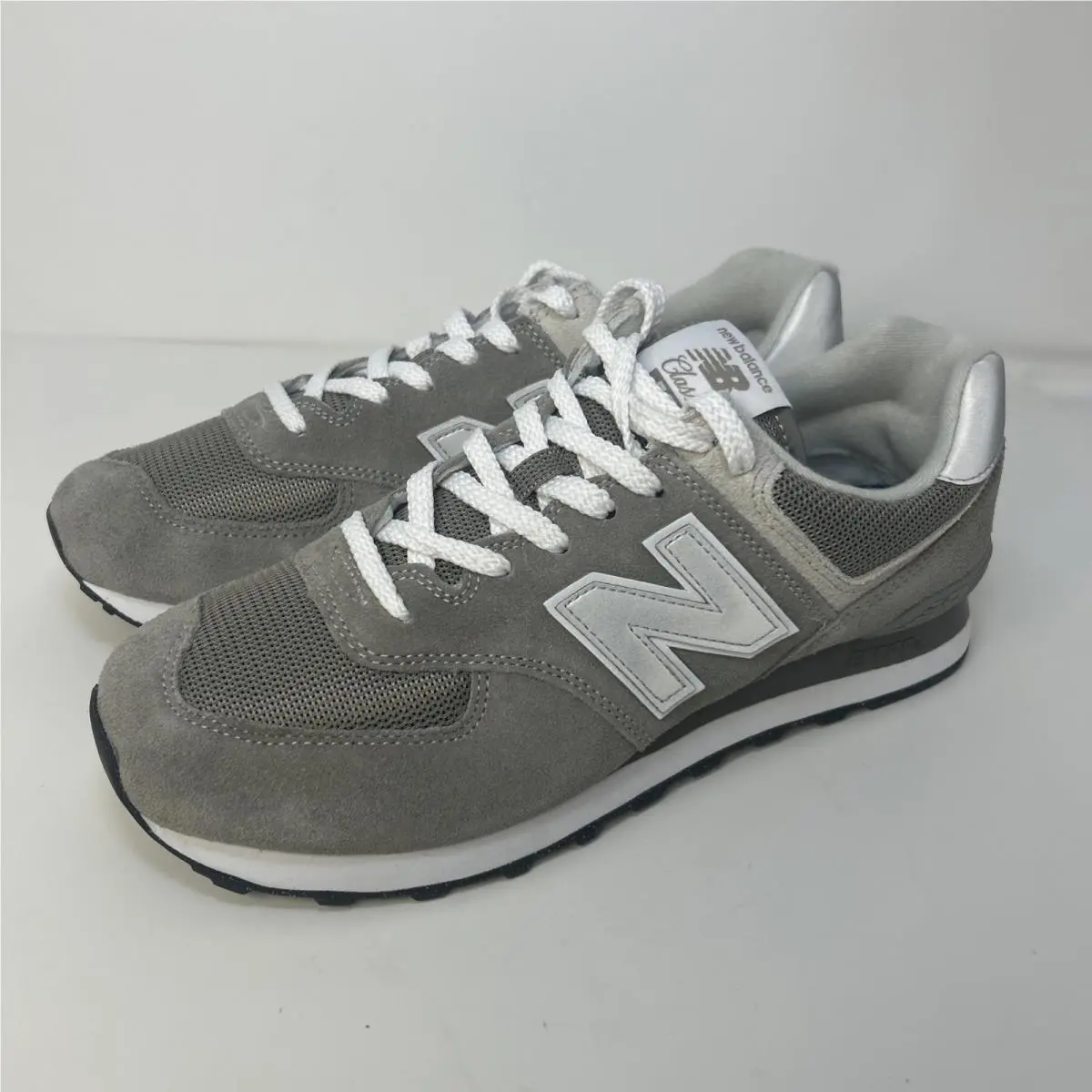 New Balance 574 Core Grey Women`s Sz 10.5 D Wide WL574EVG Classic Suede