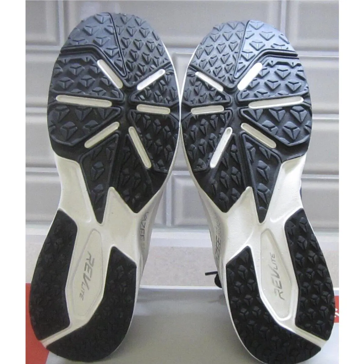 New Balance shoes - Black 2