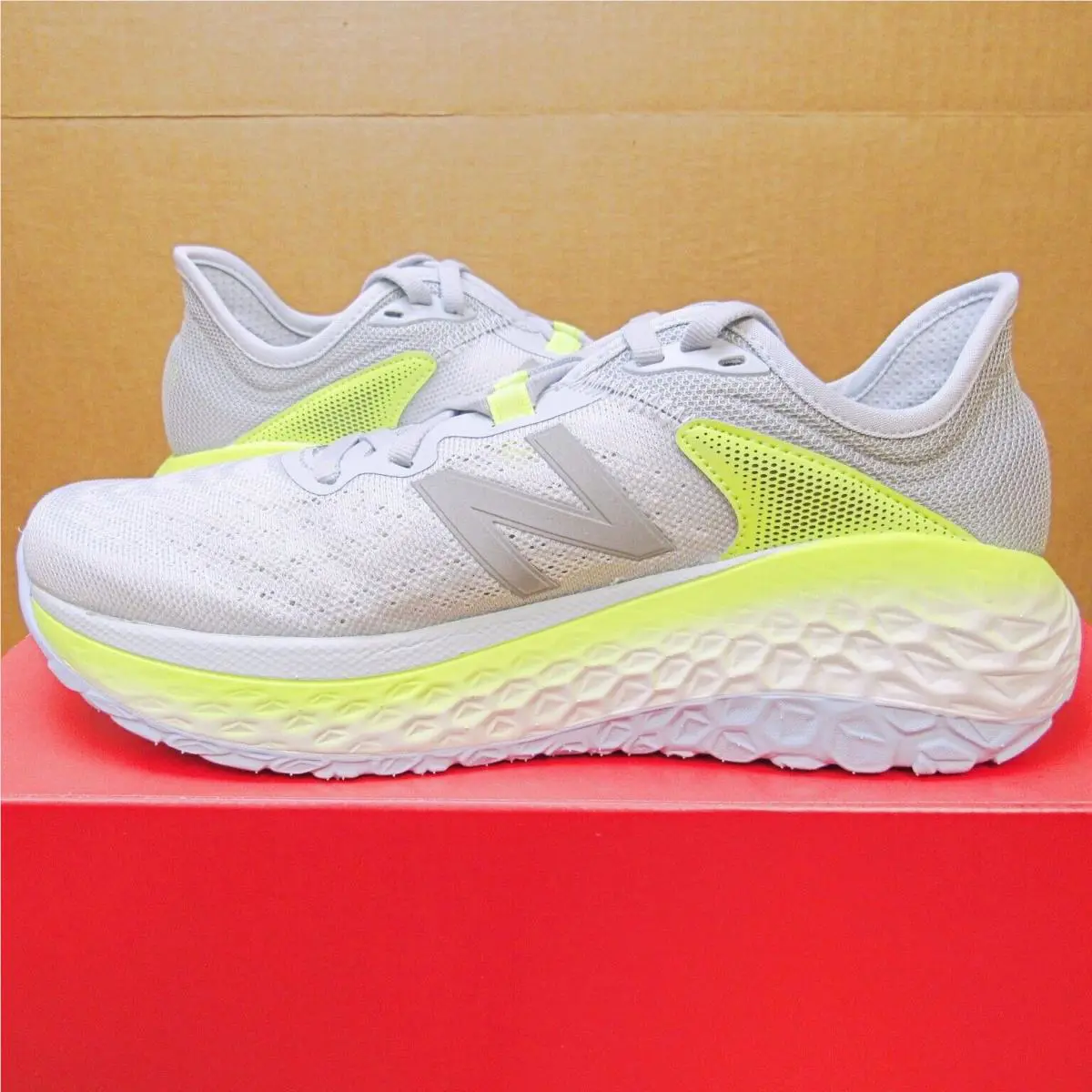 New Balance shoes - More V2 - More - Light Gray/Yellow/White 4