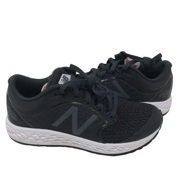 New Balance Kid`s Wide Fresh Foam Running Shoe Size 12.5 W - Black/White