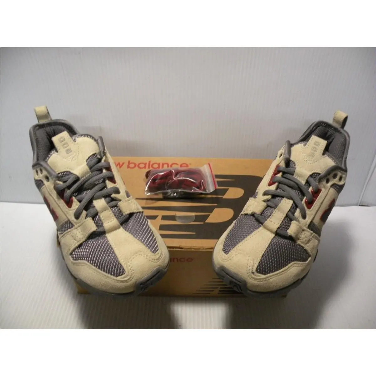 New Balance shoes - L. GREY 4