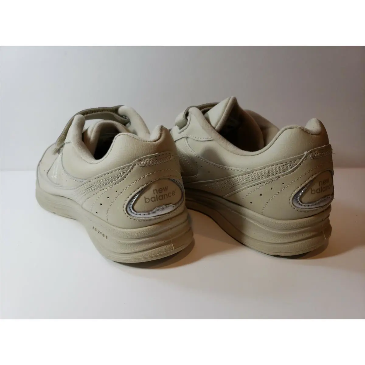 New Balance shoes - New Balance 577 - Beige 2