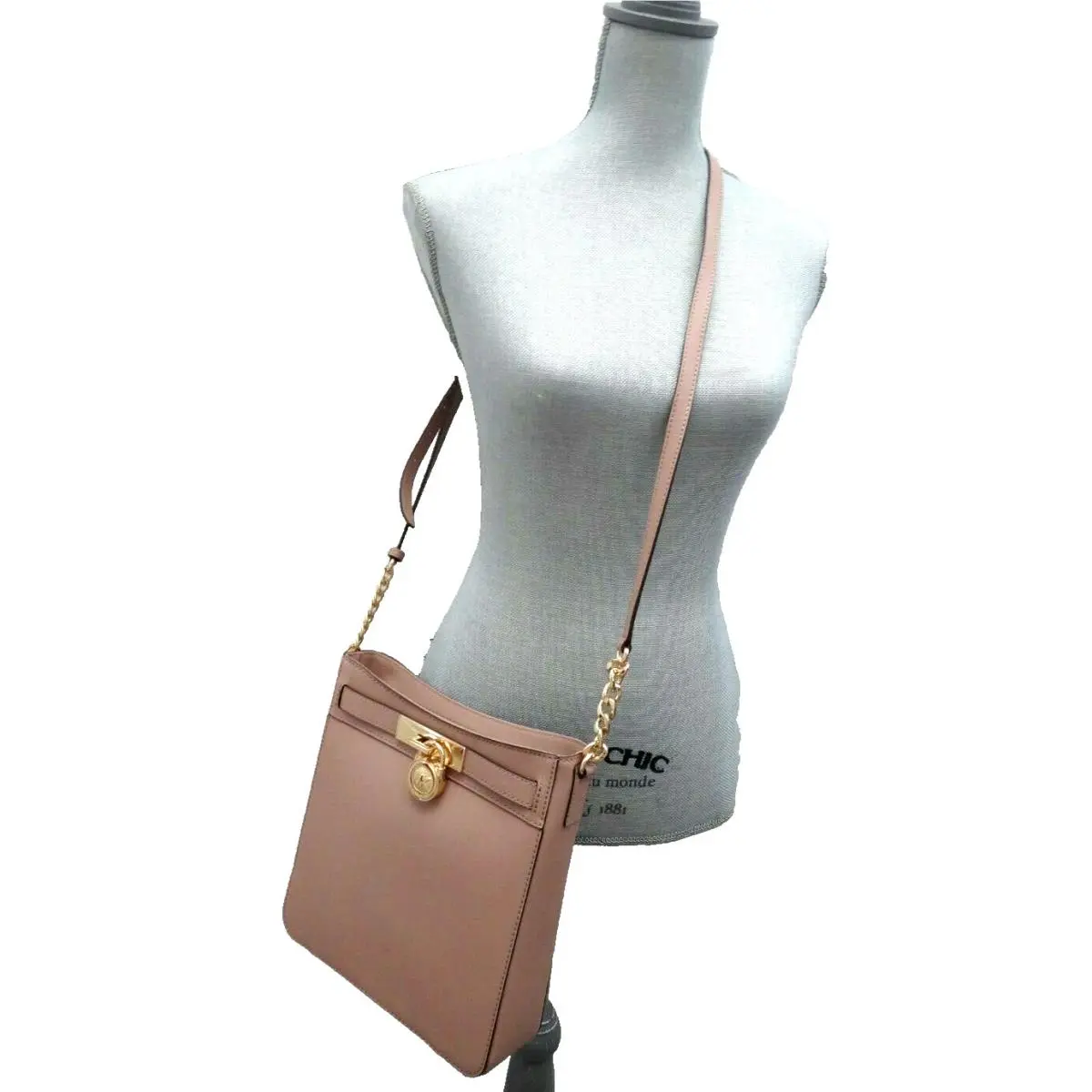 Michael Kors MK Hamilton MD Messenger Bag Fawn Saffiano 38H8XHMM2L Gold Padlock