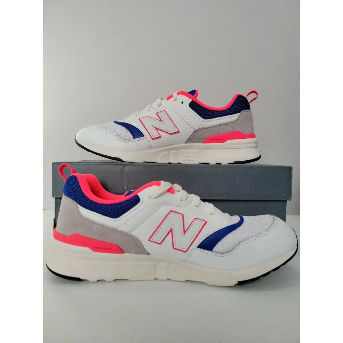 New Balance shoes - New Balance 997 - Pink (UPC: 192662752301) 1