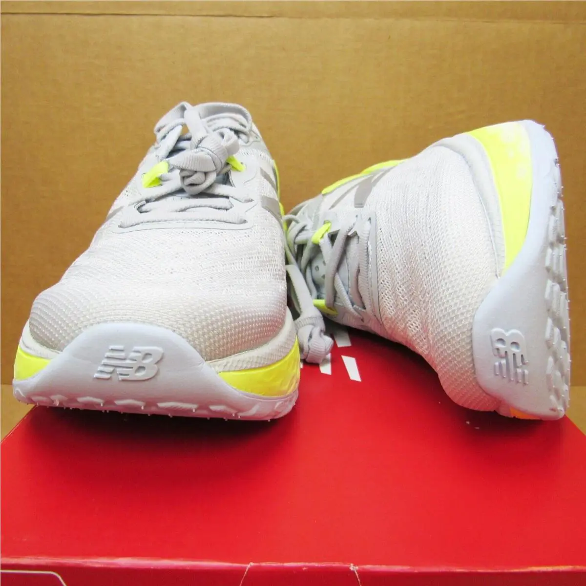 New Balance shoes - More V2 - More - Light Gray/Yellow/White 8