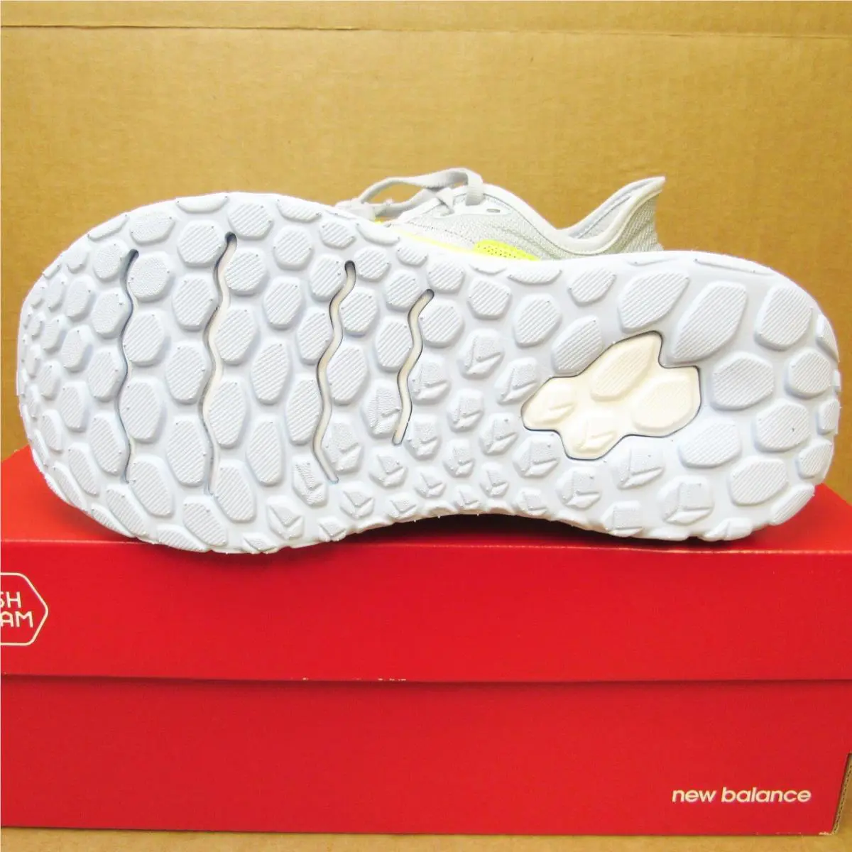 New Balance shoes - More V2 - More - Light Gray/Yellow/White 7