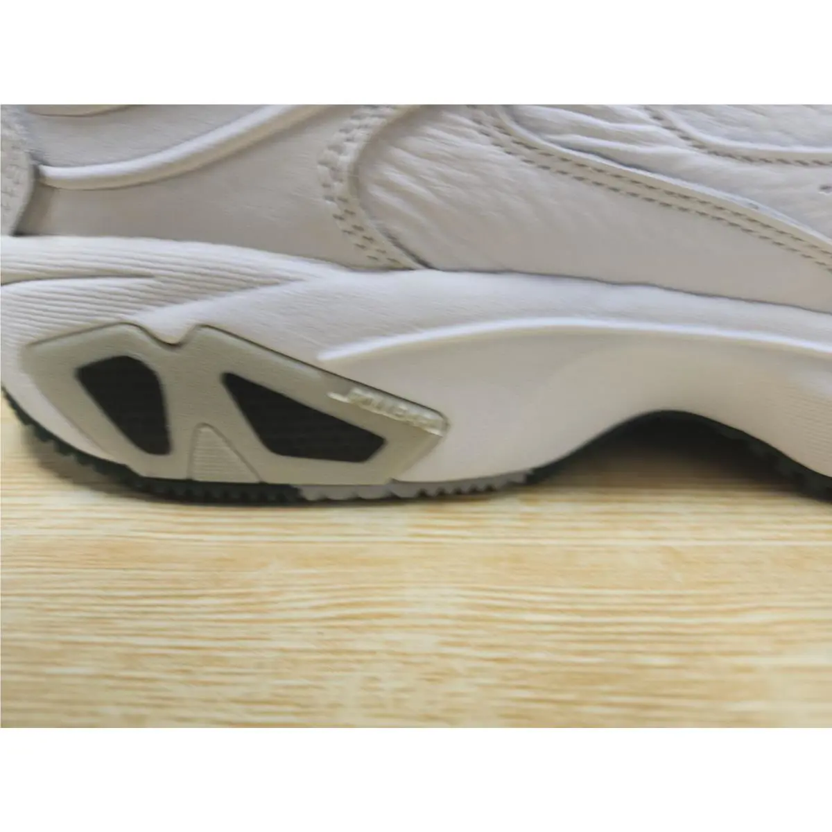 New Balance shoes - New Balance 800 - White 7