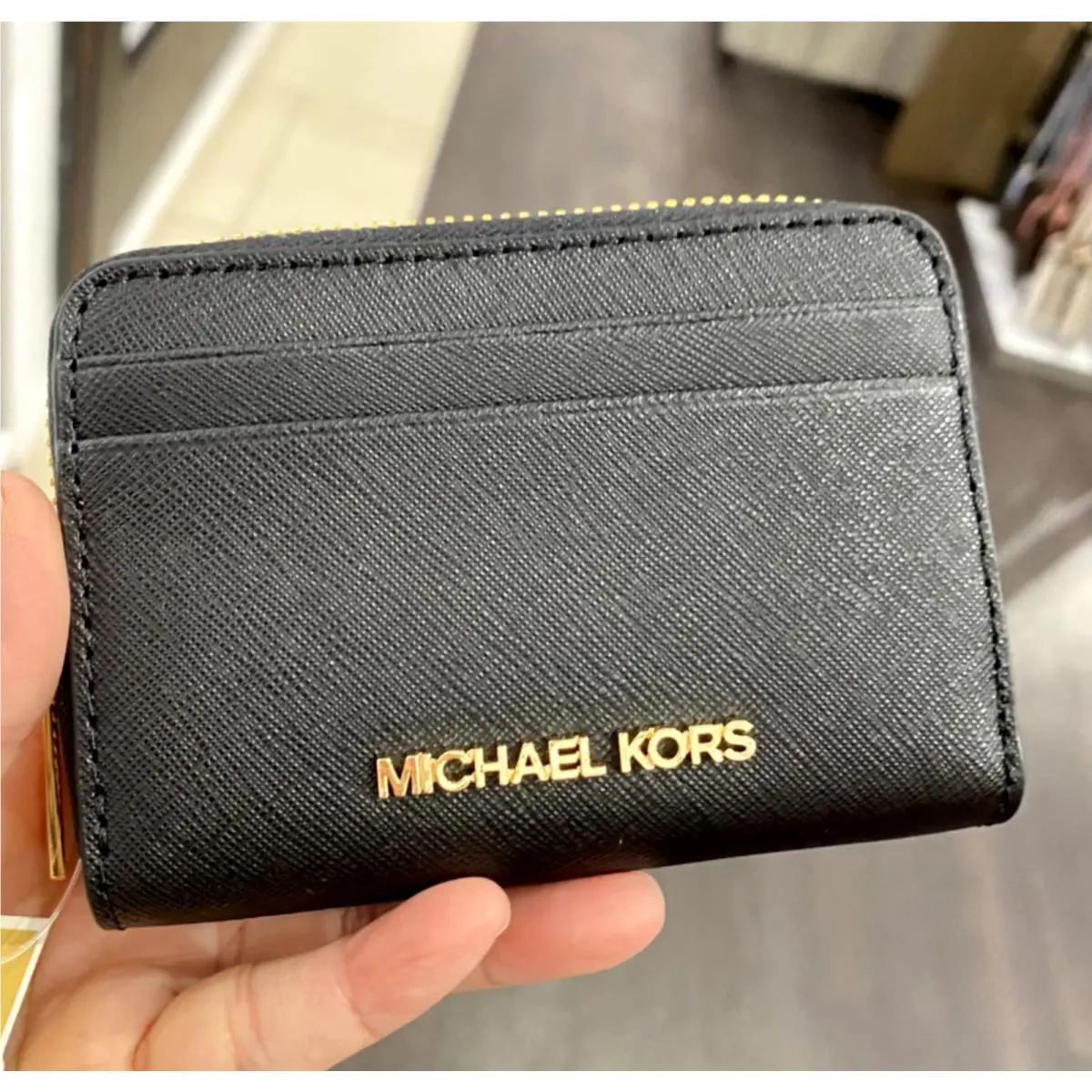 Michael Kors Jet Set Travel Med Zip Around Card Case Black
