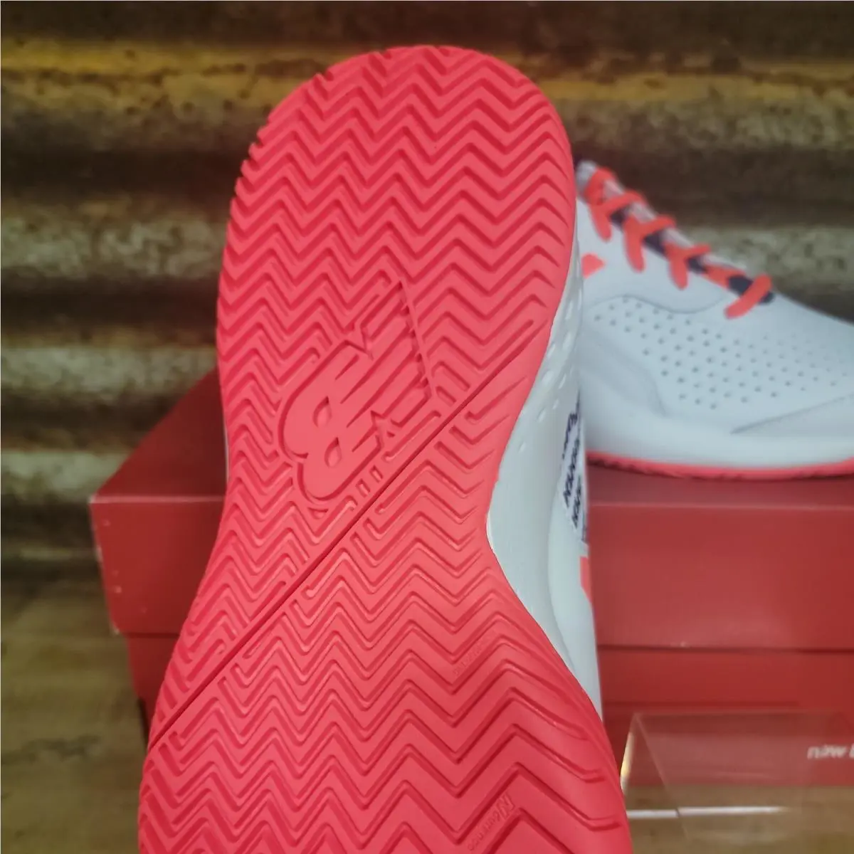 New Balance shoes - New Balance 696 - WCH696S3 - White, Navy, Coral 4