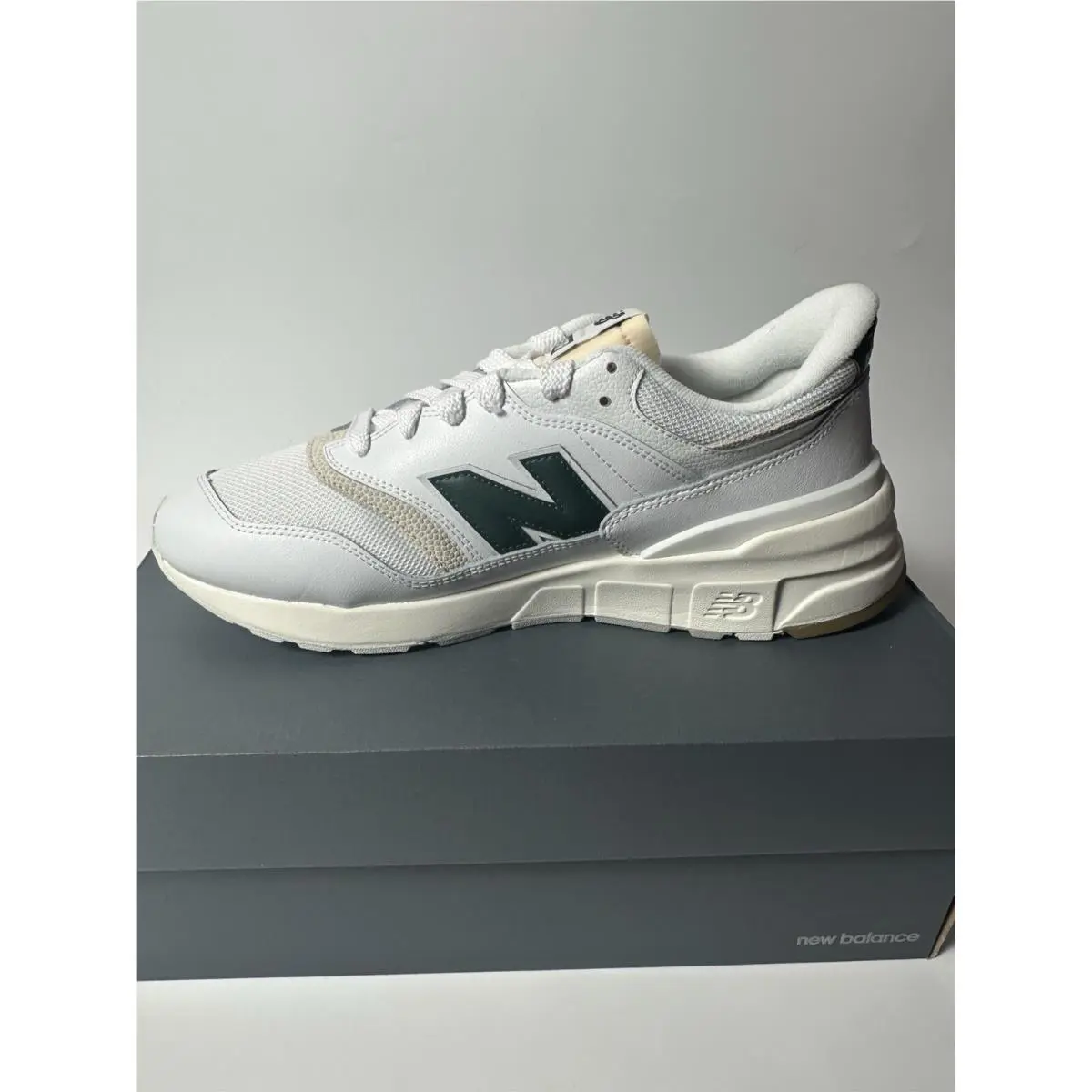 New Balance shoes - New Balance 997 R - U997RGA - White/Green 5
