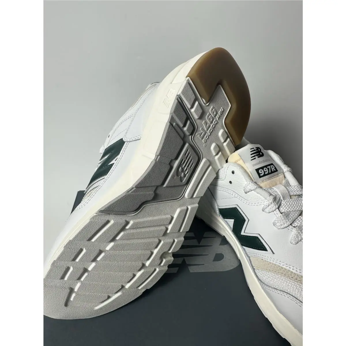 New Balance shoes - New Balance 997 R - U997RGA - White/Green 8