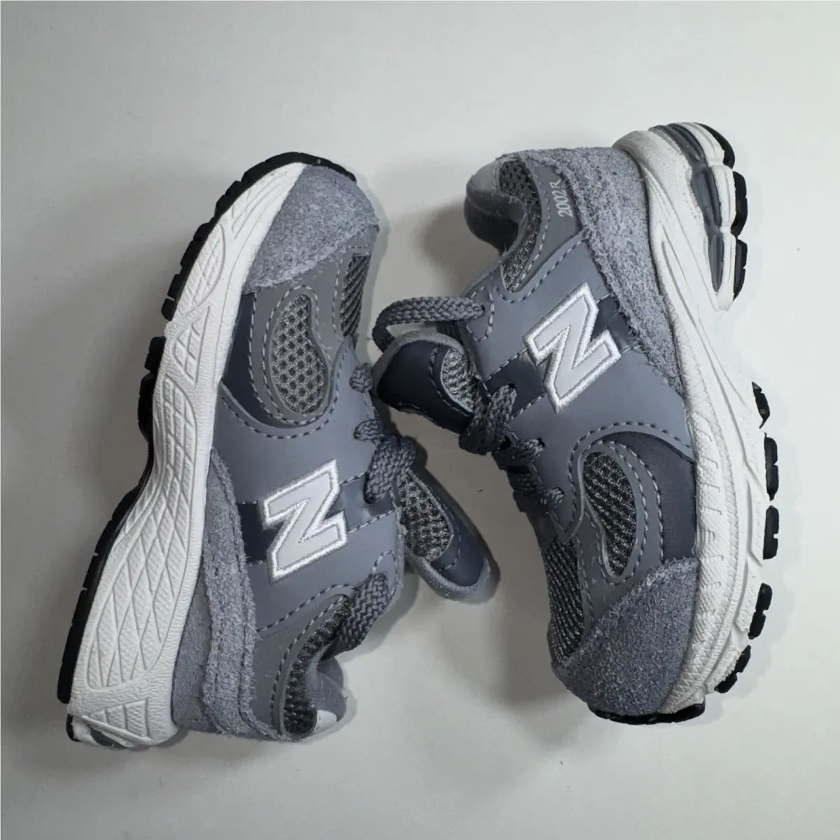 New Balance shoes - New Balance Ic2002st - GREY GREY (UPC: 0196941345093) 3