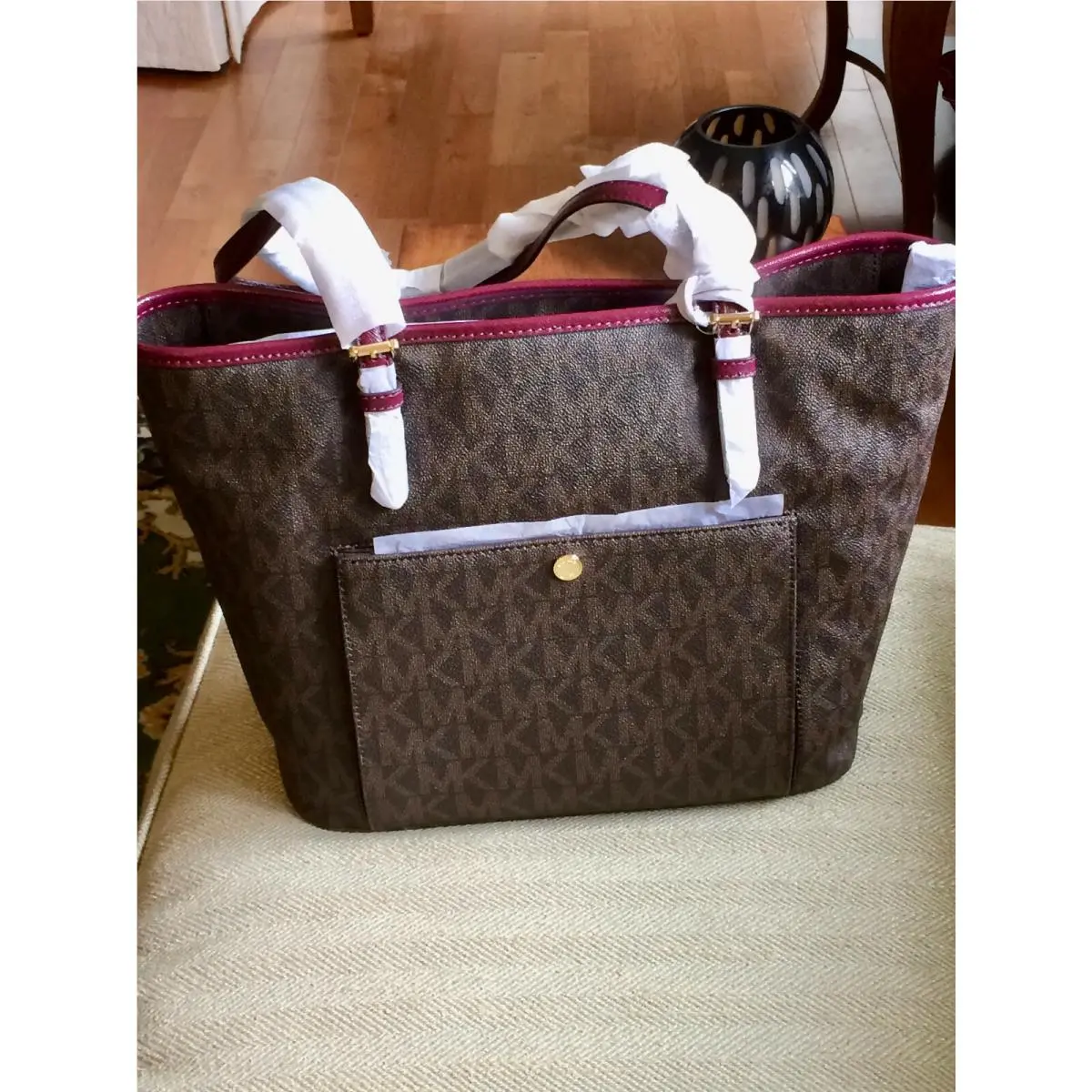 Tote W/ Padded Interior For Laptop -11 T x 14.5Ax5 Wx12 A Base by Michael Kors