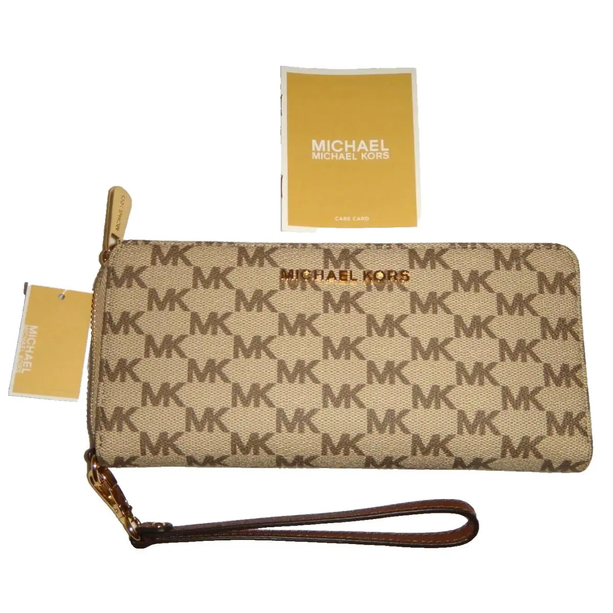 Michael Kors Women`s MK Signature Jet Set Item Travel Continental Wallet Clutch