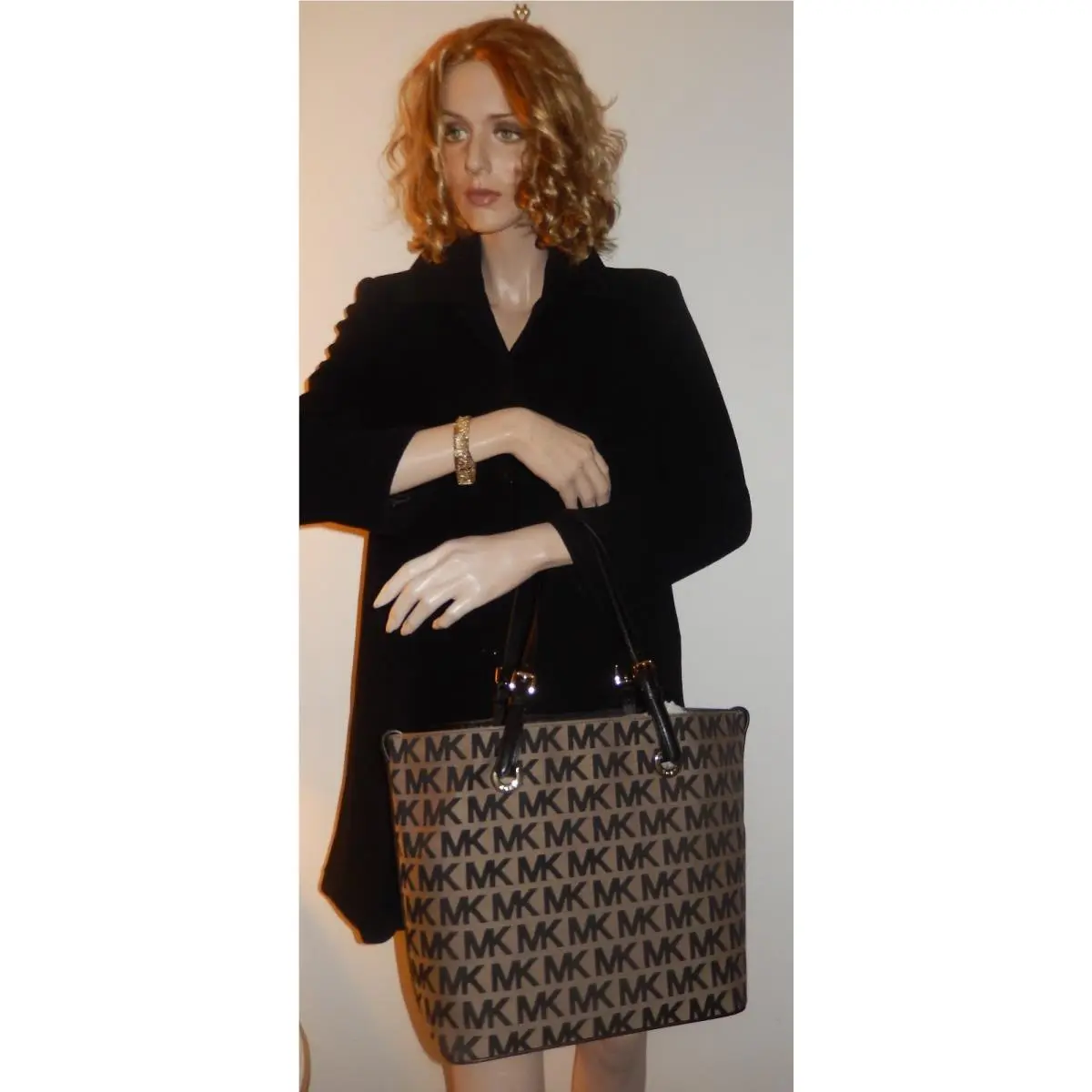 Michael Kors Jet Set Grab Bg/bk/bk Bag MK Signature Jacquard W/leather