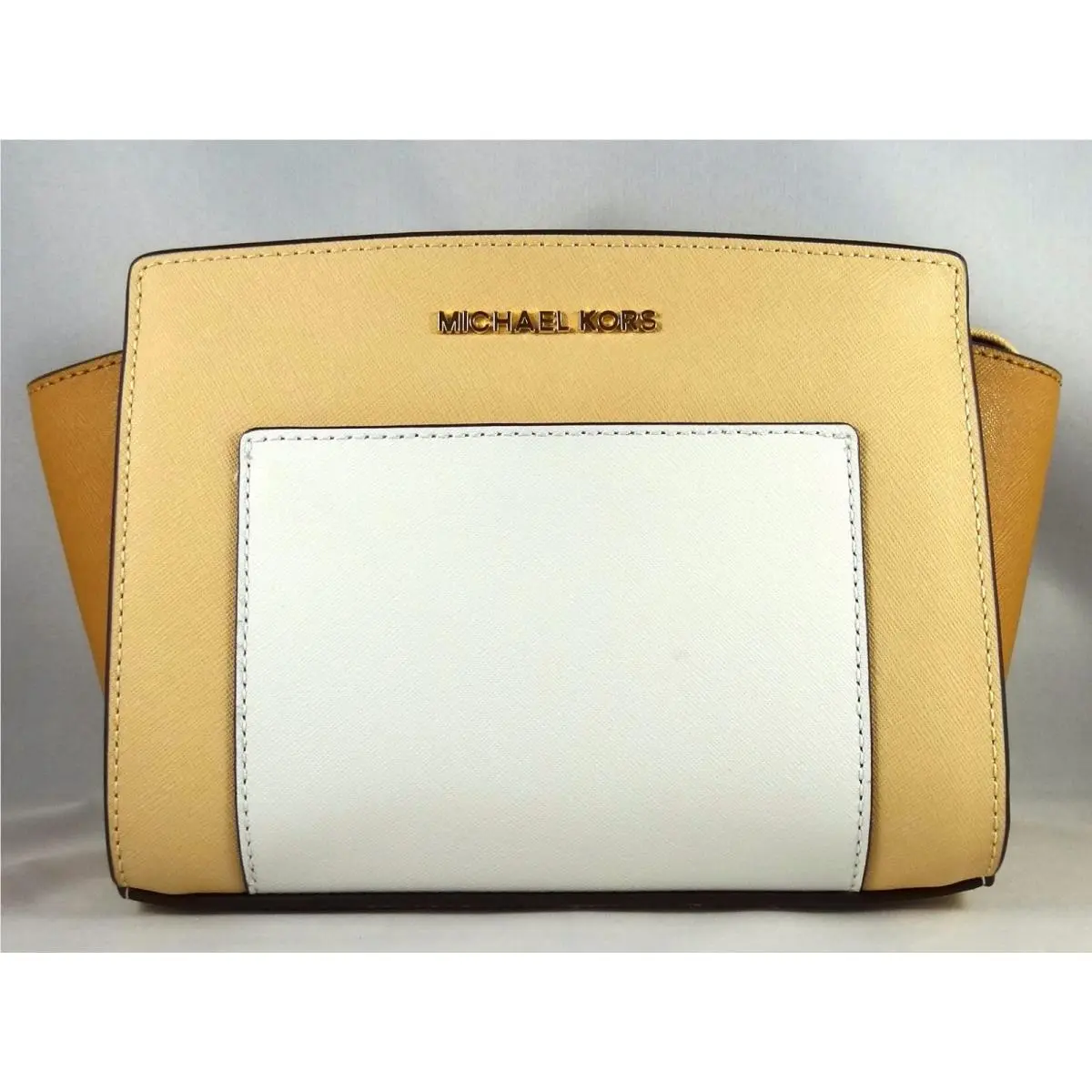 Michael Kors Selma Pocket White Multi Medium Crossbody Messenger Bag