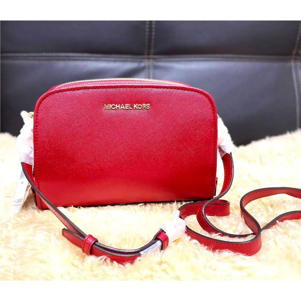 Michael Kors Reese Scarlet Medium Messenger Crossbody Bag Red