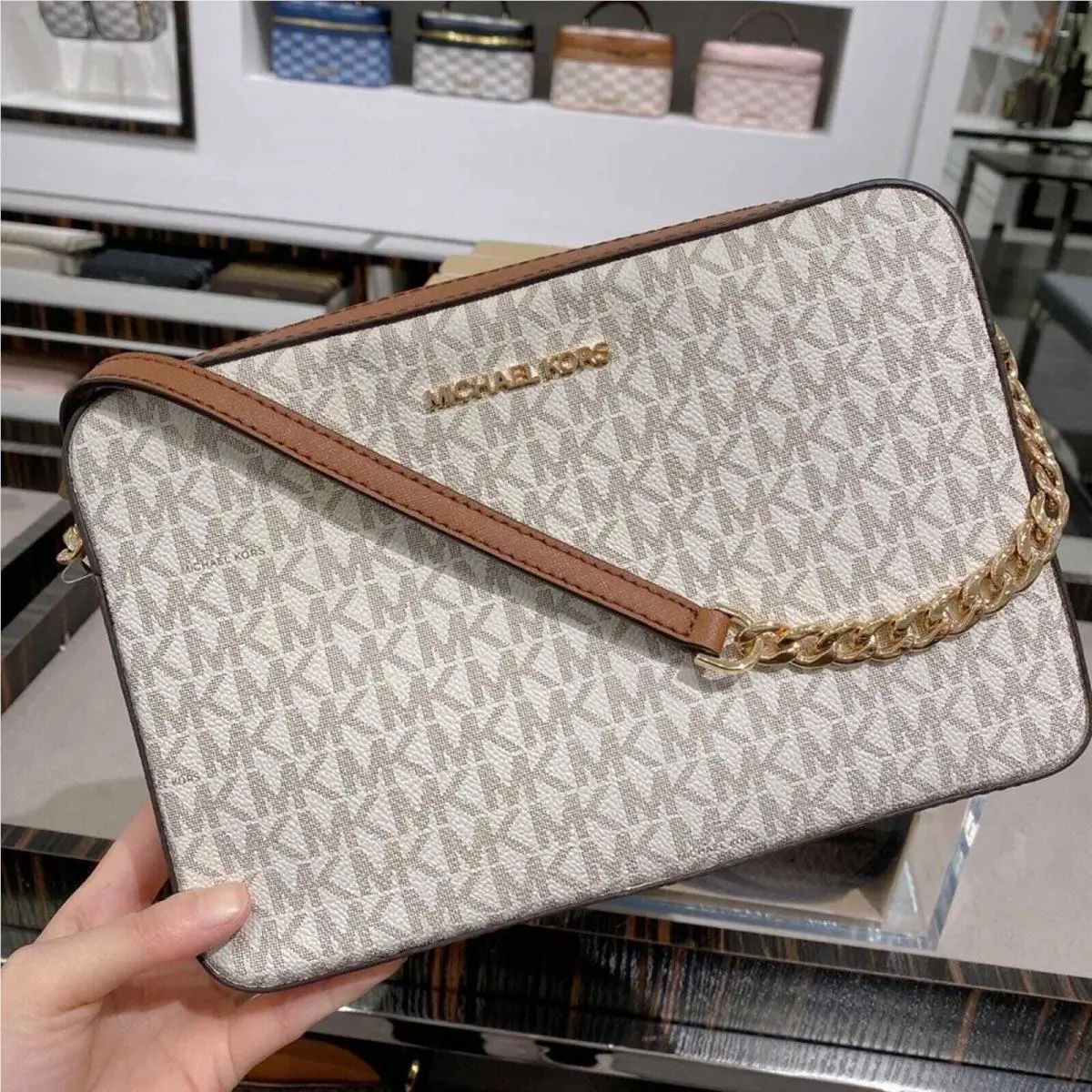 Michael Kors Jet Set Crossbody