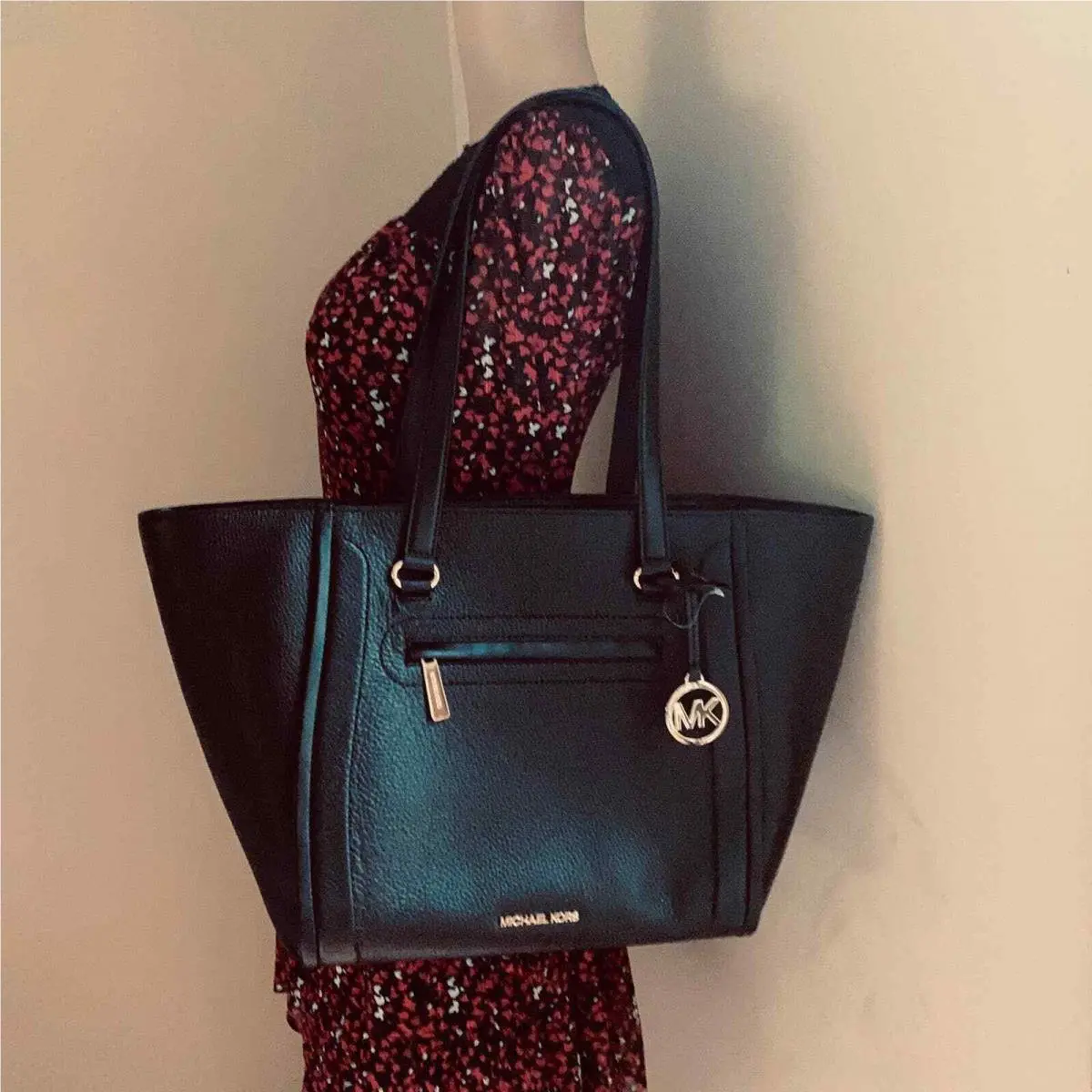 Carine Large Pebbled Leather Tote Bag by Michael Kors