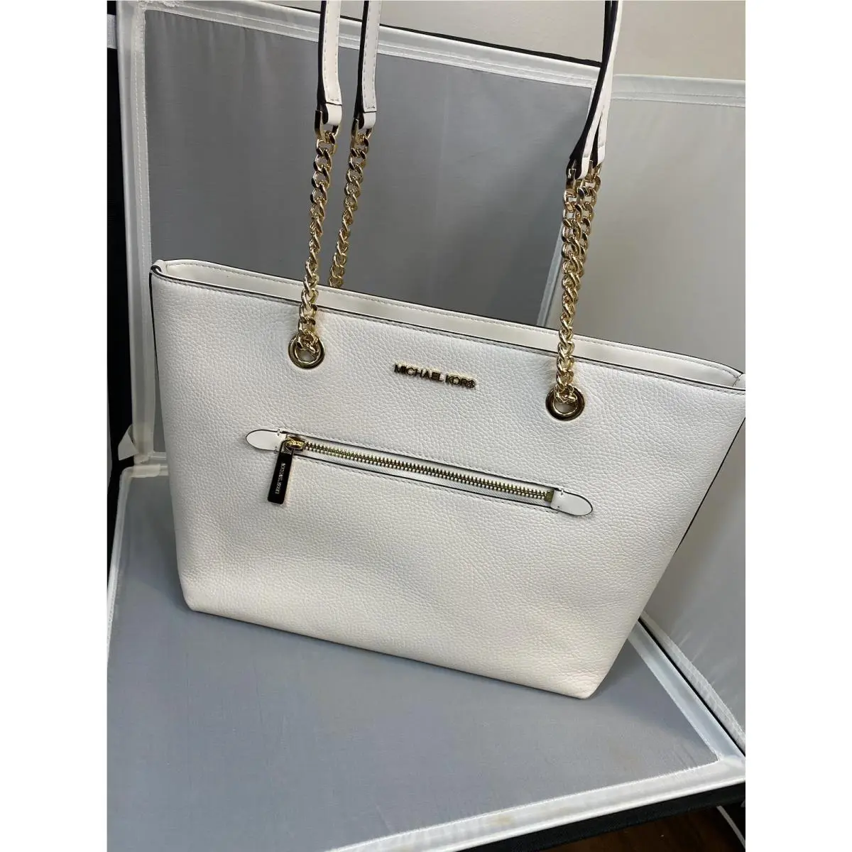 Jet Set LT Cream Leather Tote Bag by Michael Kors