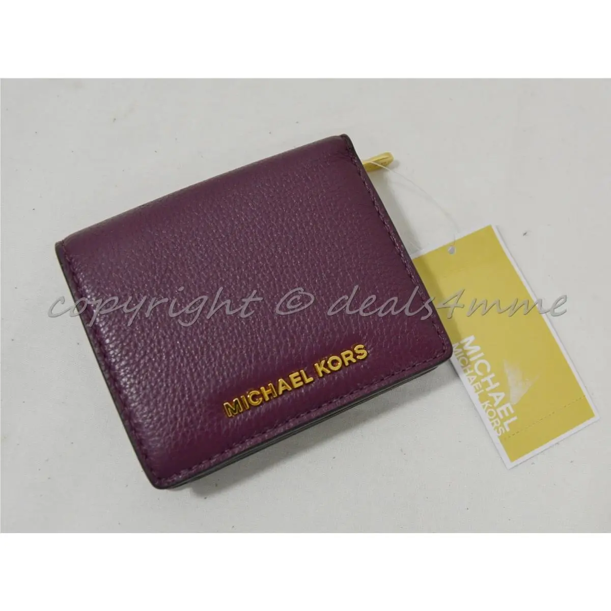 Michael Kors Bedford Carryall Card Case in Plum Pebbled Leather