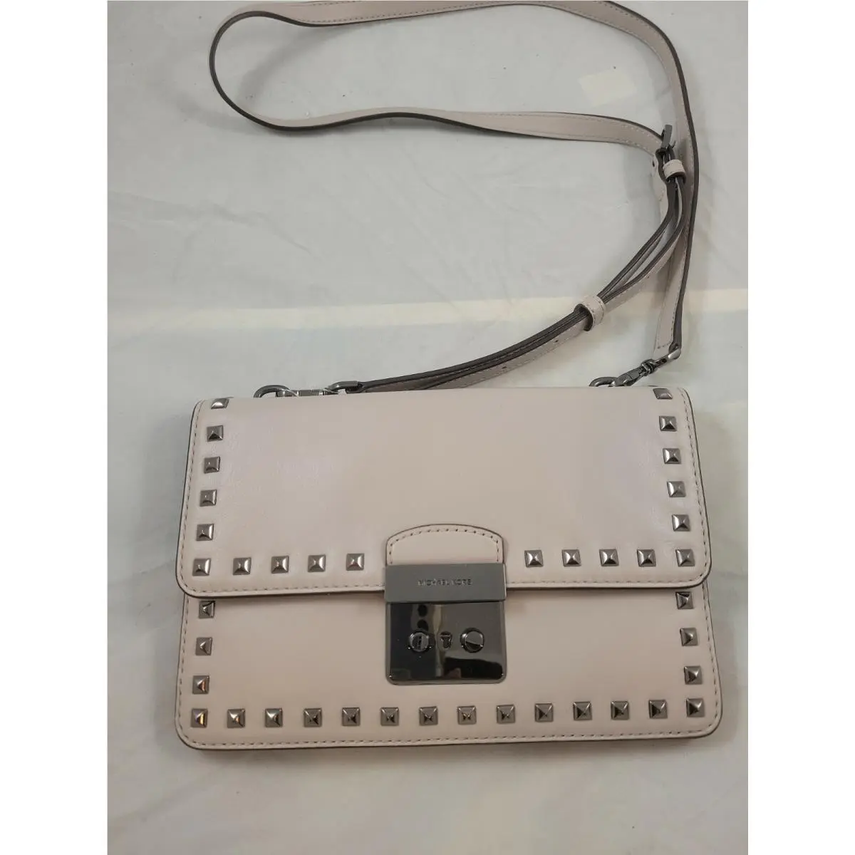 Michael Kors Sloan Studded Leather Flap Top Gusset Crossbody - Cement