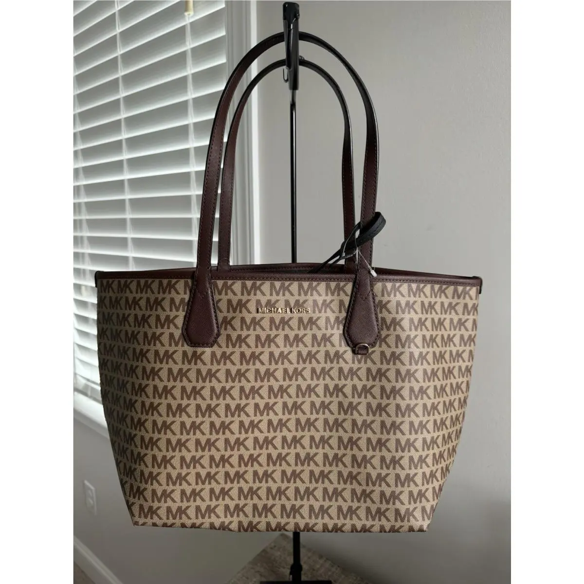 Candy Large Reversible Tote Shoulder Bag Bg/eb/black by Michael Kors