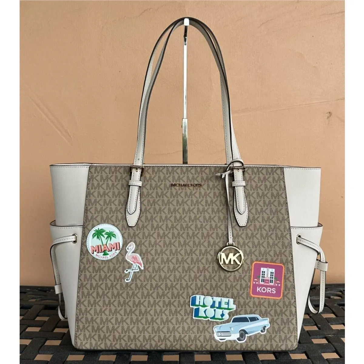 Michael Kors Gilly Large Drawstring Travel Tote Shoulder Bag MK Light Cream Mult