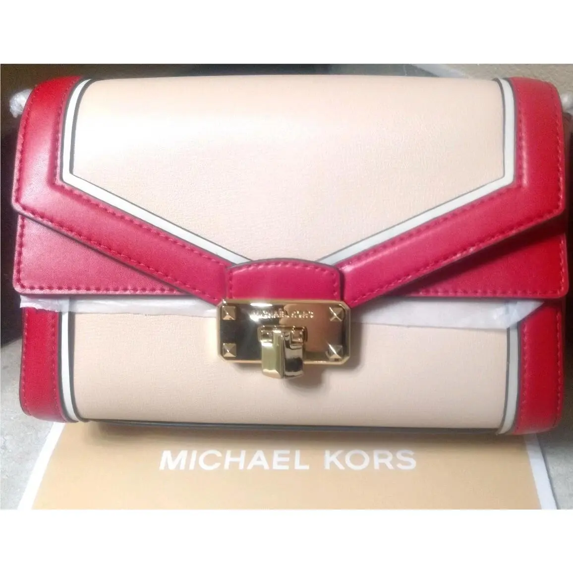 Michael Kors Kinsley Leather Midinum Bag