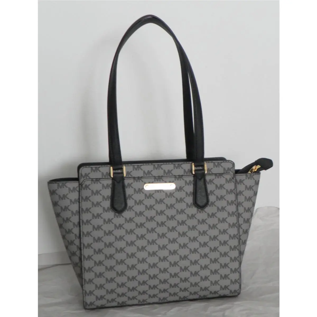 Michael Kors Dee Dee Signature Medium Convertible Tote Black 38S8XTWT2V
