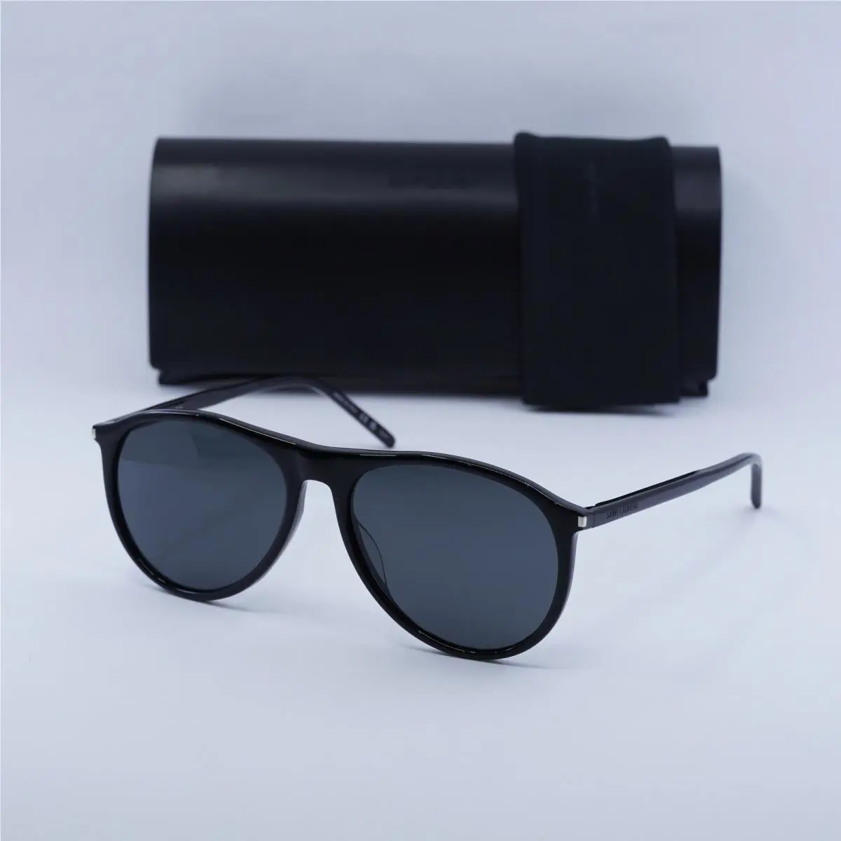 Saint Laurent SL667 001 Black/black 56-16-145 Sunglasses by Yves Saint Laurent