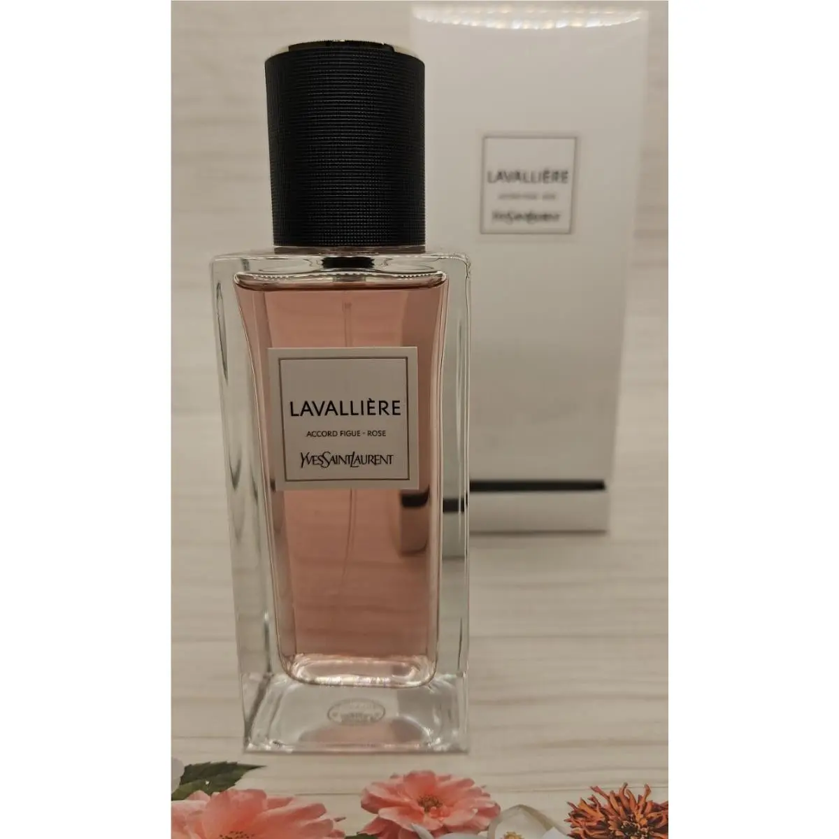 Ysl  Lavalliere Eau de Parfum Accord Figue Rose 4.2 Fl oz by Yves Saint Laurent