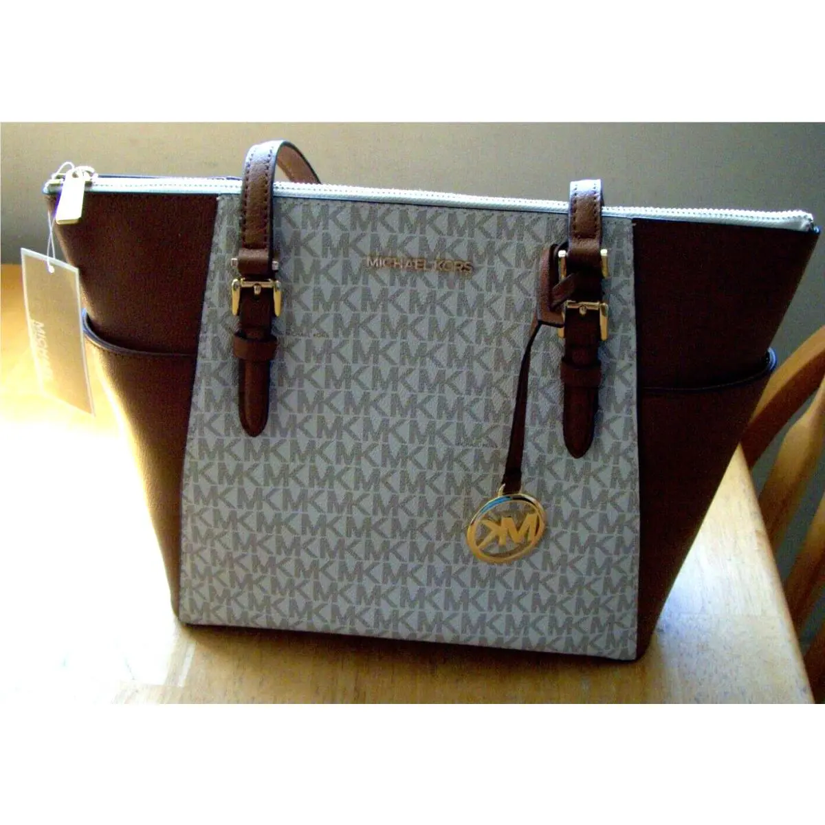 Charlotte/vanilla Lg Zip Doublehandle Tote/shoulder Bag W/tag by Michael Kors