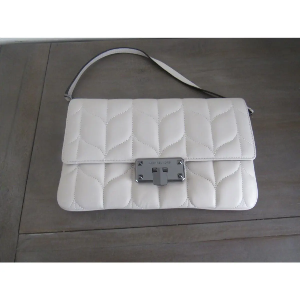 Michael Kors Peyton Clutch Vanilla Beige Large Quilted Clutch Bag: