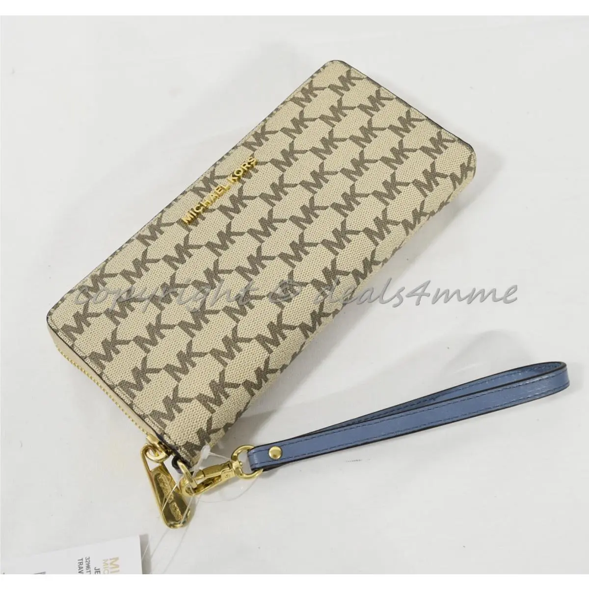Michael Kors Jet Set Travel Continental Wallet/wristlet in Natural/denim Blue