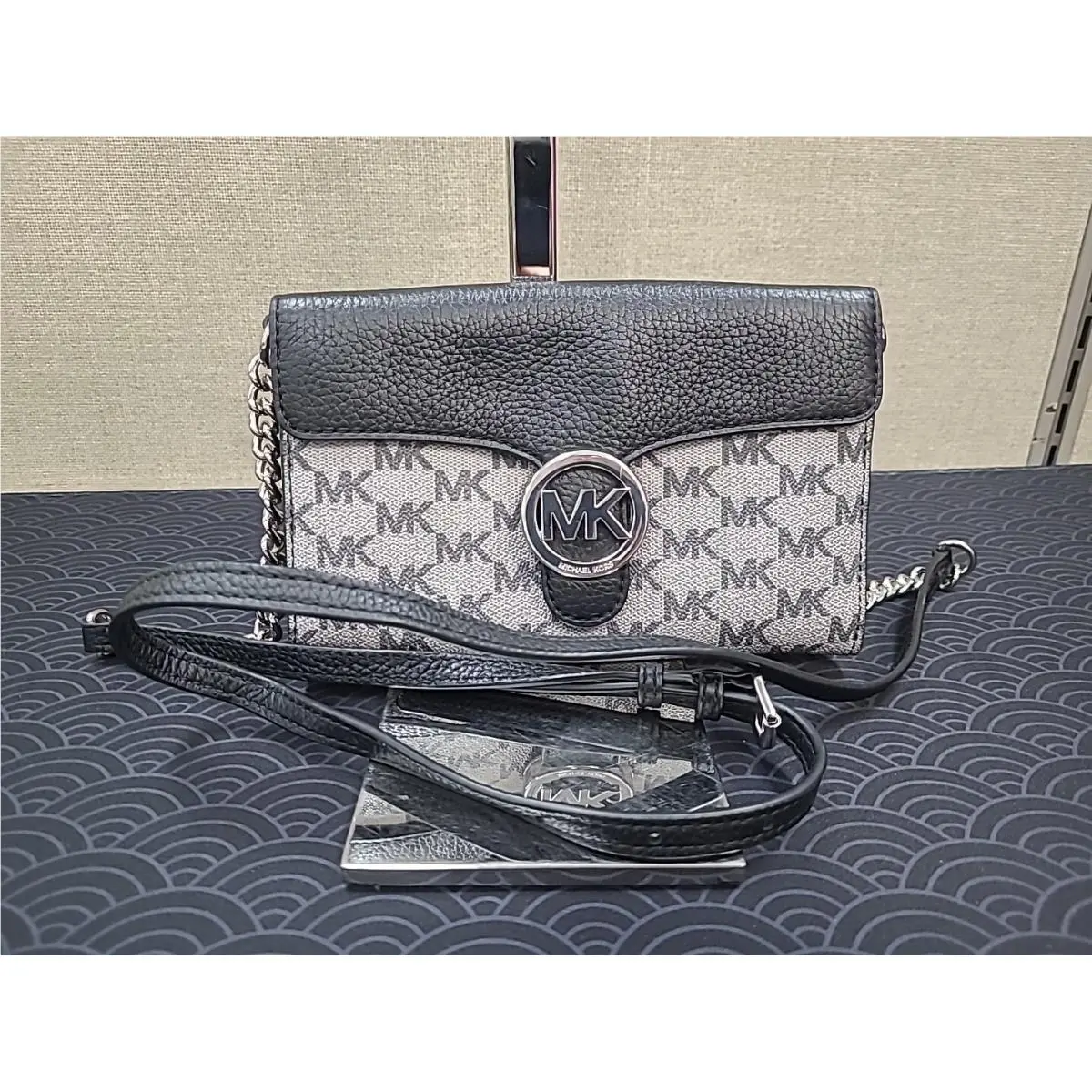 Michael Kors Vanna Crossbody Bag Black Signature