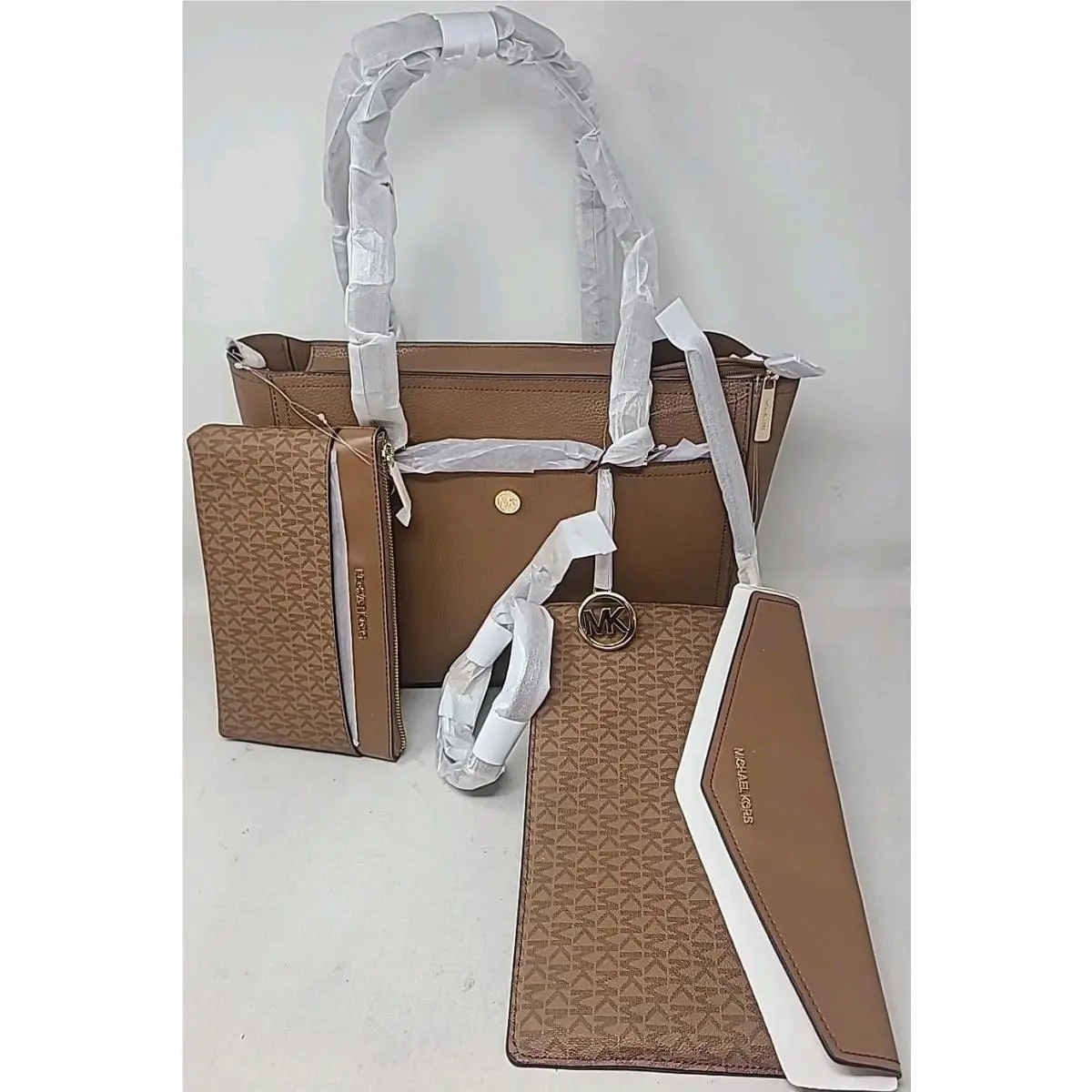 Michael Kors MK Maisie Large Leather 3 in 1 Tote Bag Lugg Multi 35T1G5MT7T