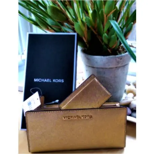 Michael Kors Gold Sparkle Leather Lg Card Case Carry All