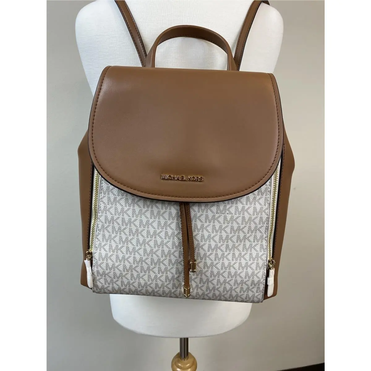 Michael Kors Bag Phoebe Md Flap Drawstring Vanilla Bag
